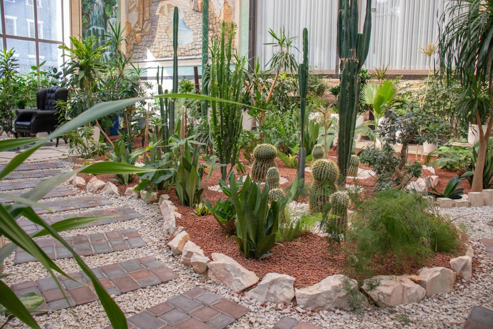 ホテル Garden Plaza ブハラ エクステリア 写真