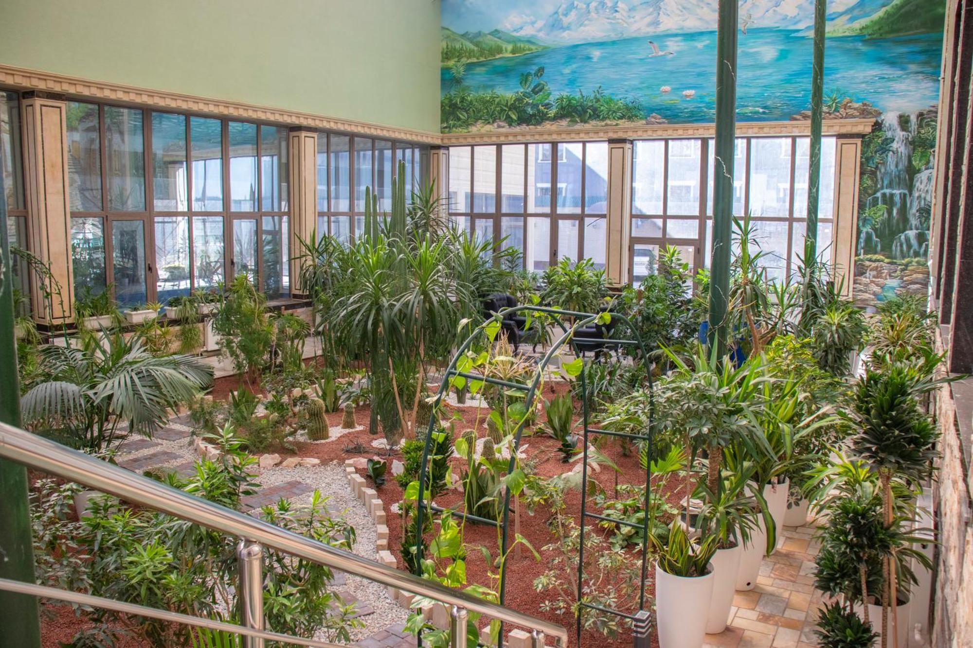 ホテル Garden Plaza ブハラ エクステリア 写真